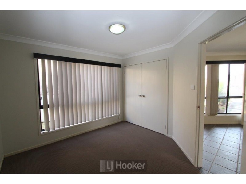 69 Geraldton Drive, Redhead NSW 2290
