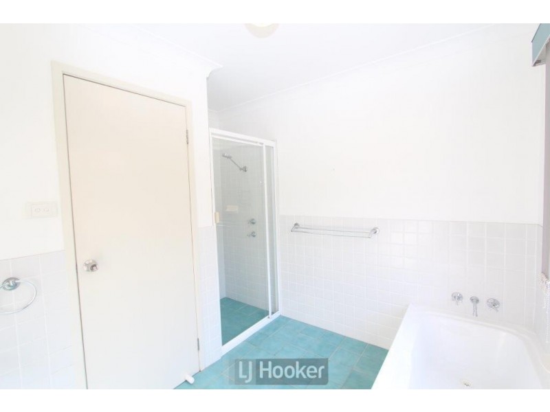 69 Geraldton Drive, Redhead NSW 2290