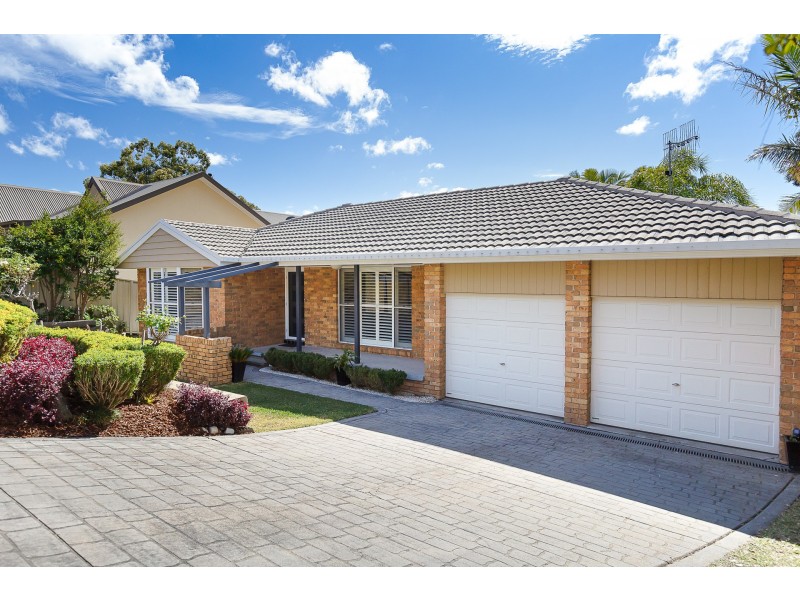 19 Buttermere Drive, Lakelands NSW 2282