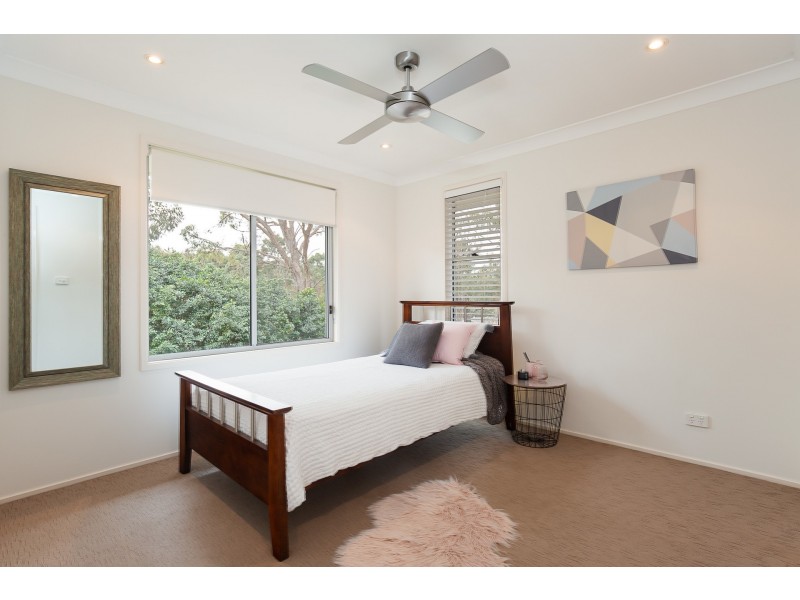 19 Buttermere Drive, Lakelands NSW 2282