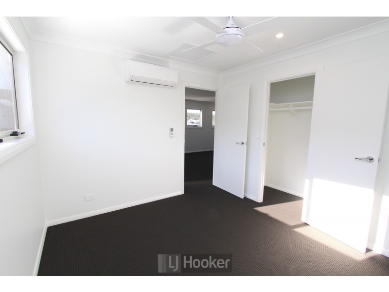 2 Windross Drive, Warners Bay NSW 2282