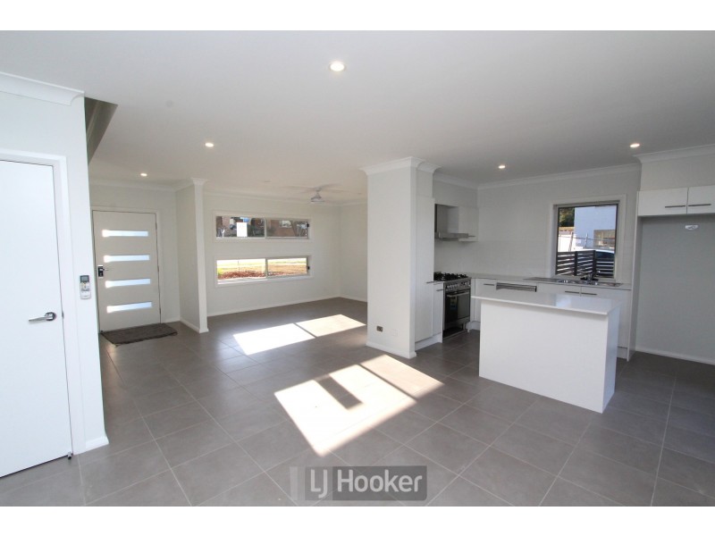 54a Fairfax Road, Warners Bay NSW 2282