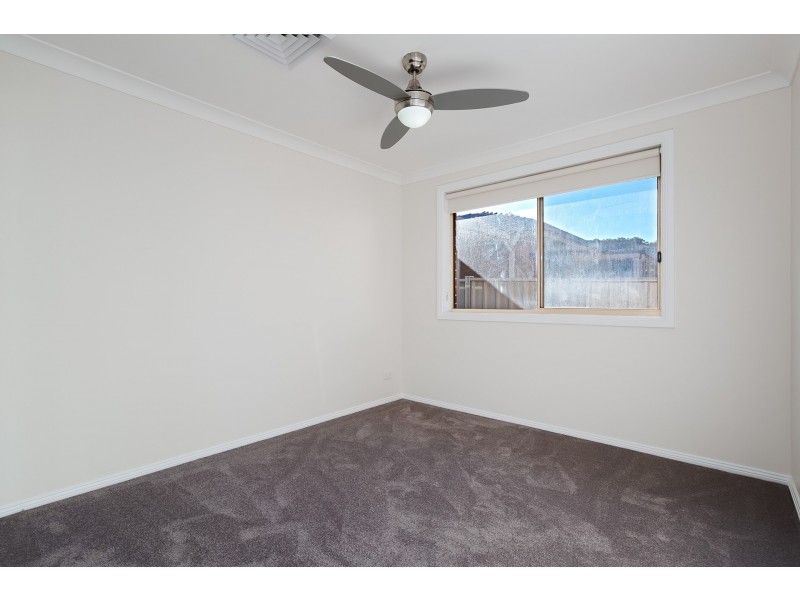 19 Derwent Crescent, Lakelands NSW 2282