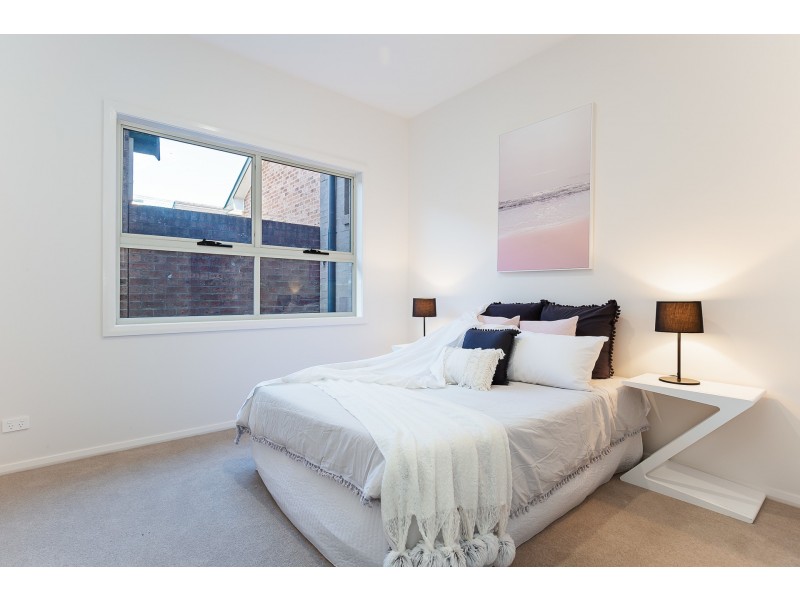 3/56 Allambee Place, Valentine NSW 2280