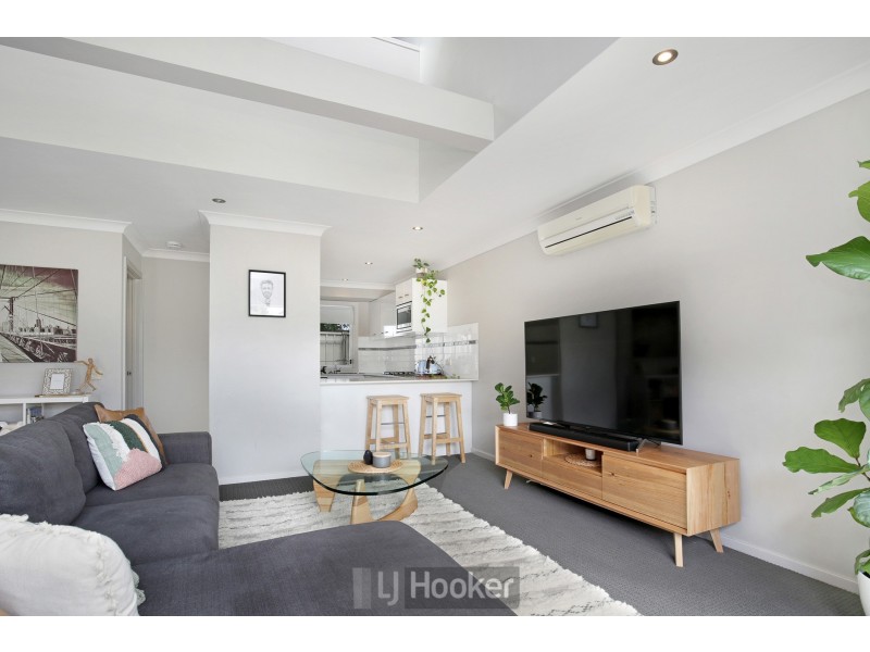 4/74 Evans Street, Belmont NSW 2280