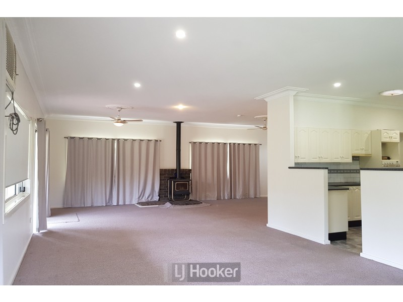 1385 Freemans Drive, Cooranbong NSW 2265
