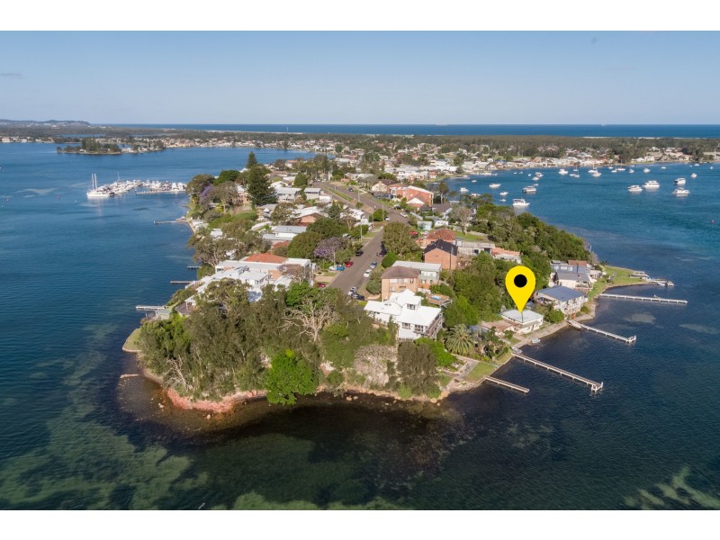 186 Marks Point Road, Marks Point NSW 2280