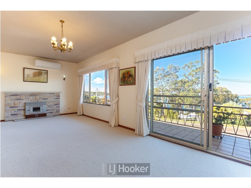 2 Sunlight Parade, Rathmines NSW 2283