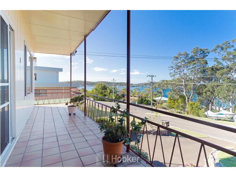2 Sunlight Parade, Rathmines NSW 2283