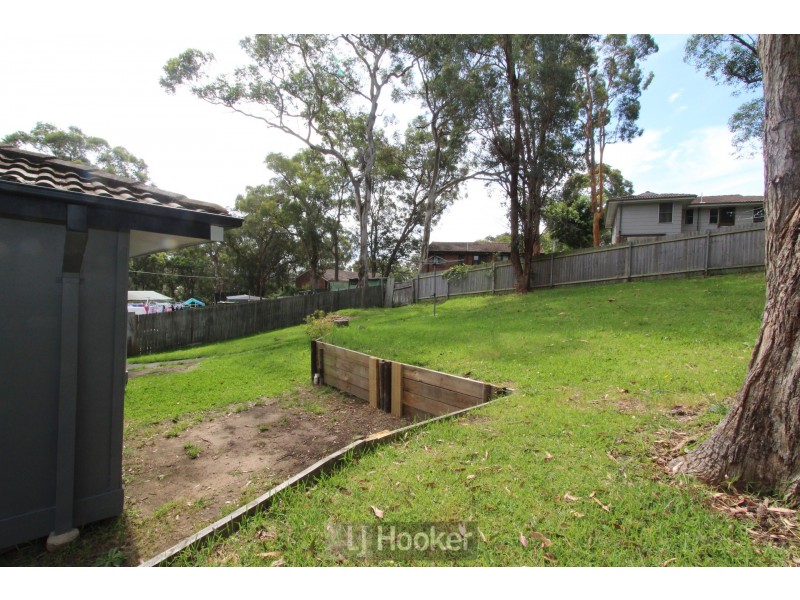 7 Korekoba Place, Bolton Point NSW 2283