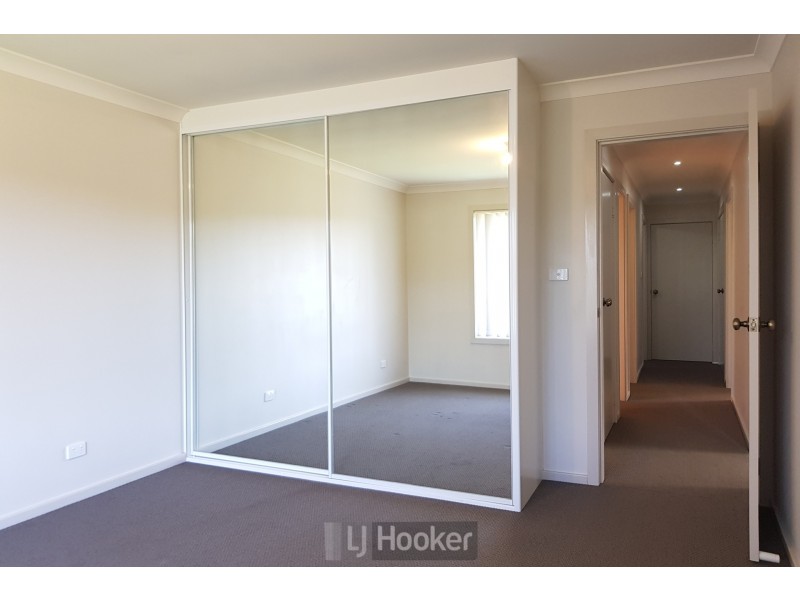 1/60 Thorne Street, Toronto NSW 2283