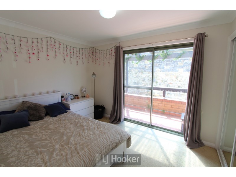 2/18 McCormack Street, The Hill NSW 2300