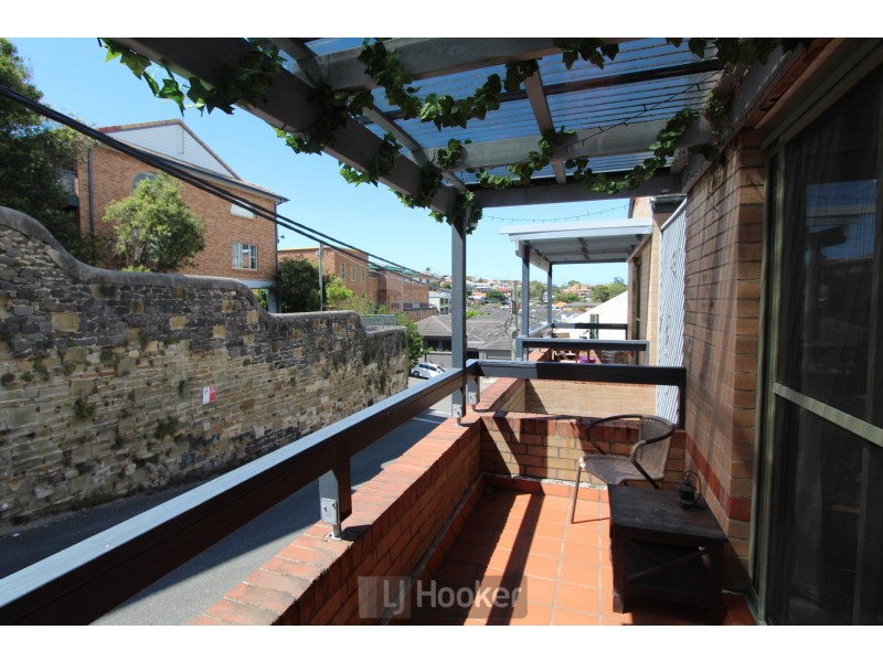 2/18 McCormack Street, The Hill NSW 2300