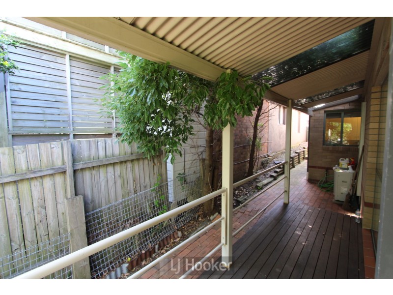 2/18 McCormack Street, The Hill NSW 2300