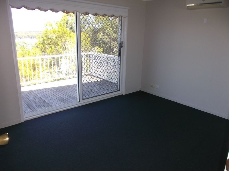 73 Alkrington Avenue, Fishing Point NSW 2283