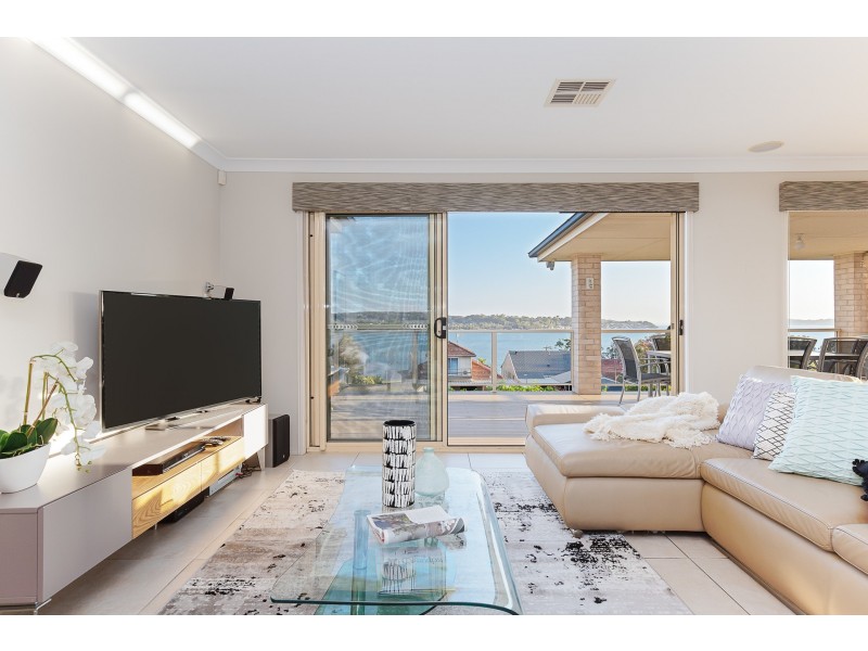 12 Berkeley Street, Speers Point NSW 2284