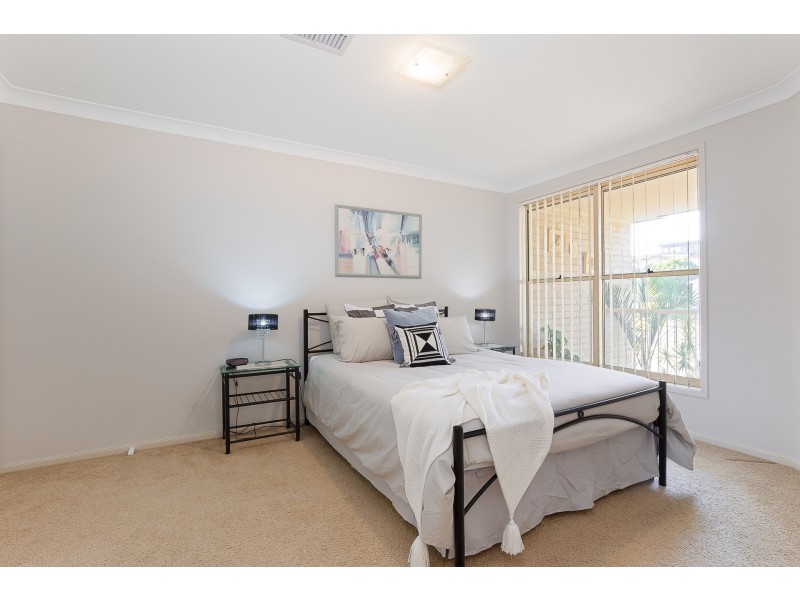 12 Berkeley Street, Speers Point NSW 2284