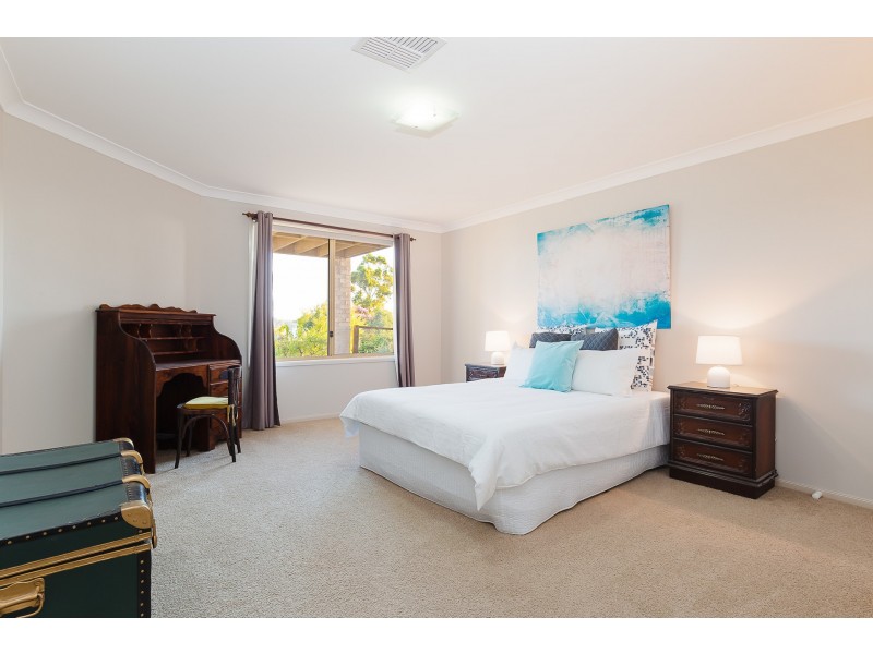 12 Berkeley Street, Speers Point NSW 2284