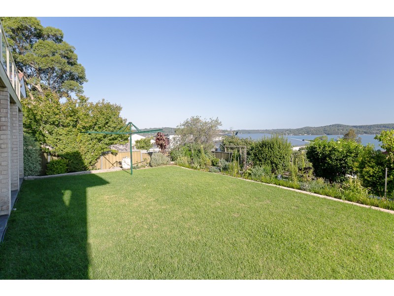 12 Berkeley Street, Speers Point NSW 2284