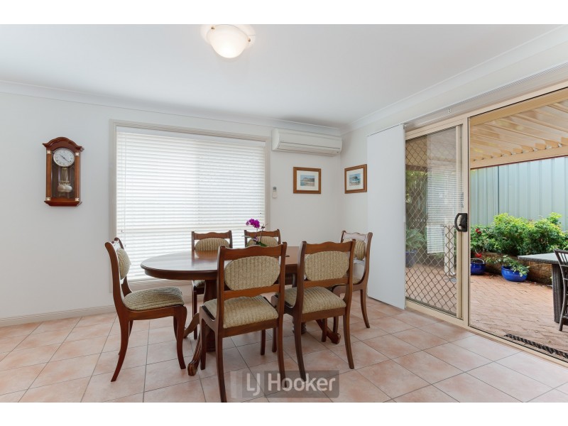 4/74 Albert Street, Warners Bay NSW 2282
