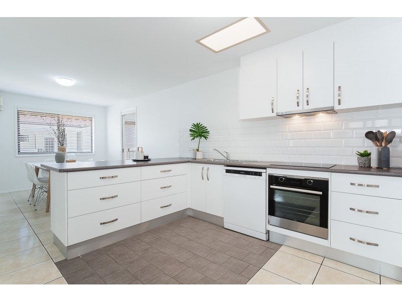 7 Rayford Street, Warners Bay NSW 2282
