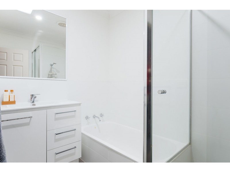 5/151 Ambleside Circuit, Lakelands NSW 2282