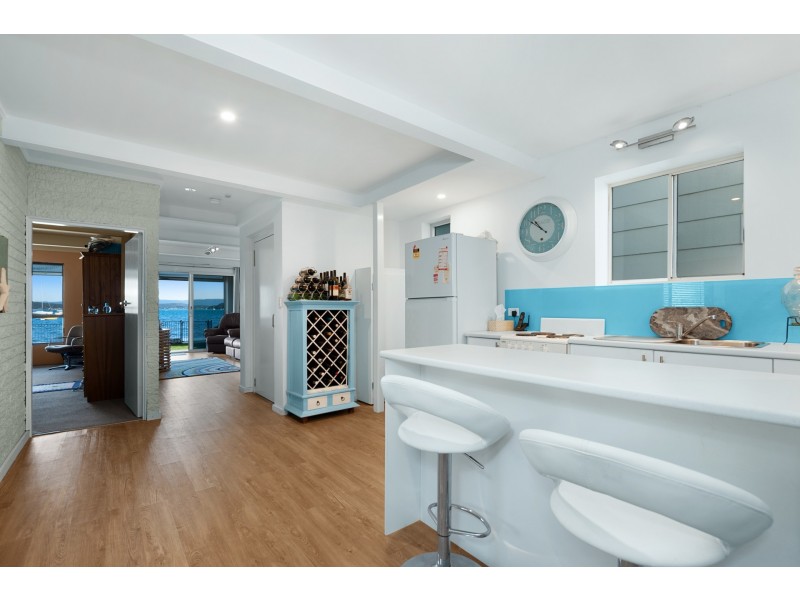 7 Walter Street, Belmont NSW 2280