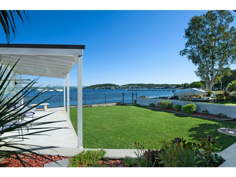 7 Walter Street, Belmont NSW 2280