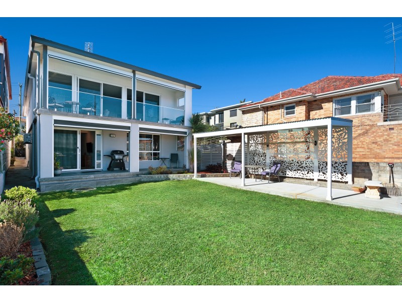 7 Walter Street, Belmont NSW 2280