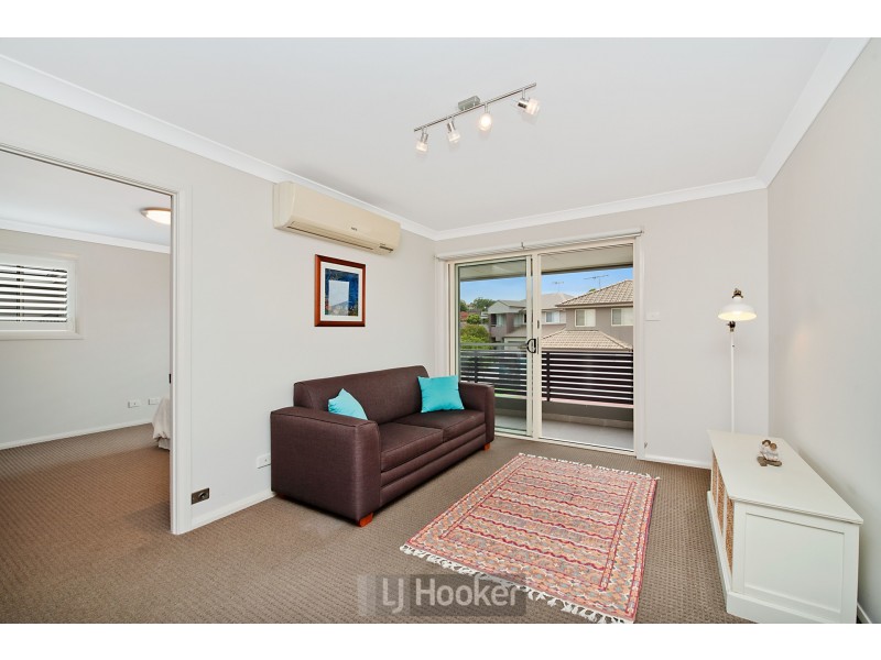 15 Siloam Drive, Belmont North NSW 2280