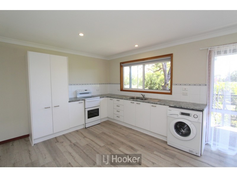 76a Dobell Drive, Wangi Wangi NSW 2267