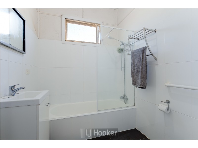 13 Prince Street, Fennell Bay NSW 2283
