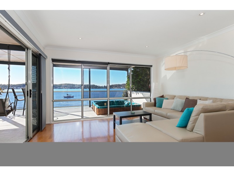 67 Fishing Point Road, Rathmines NSW 2283