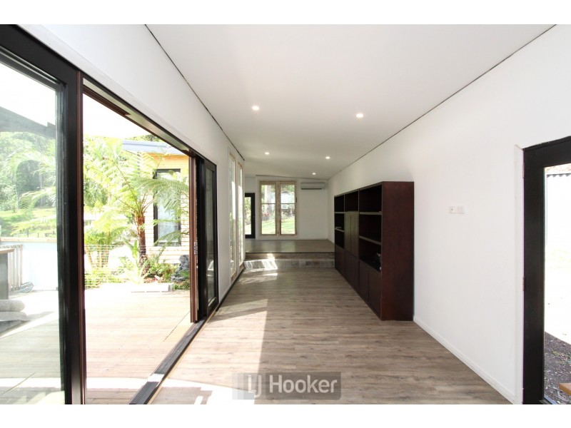 194 Coal Point Road, Coal Point NSW 2283