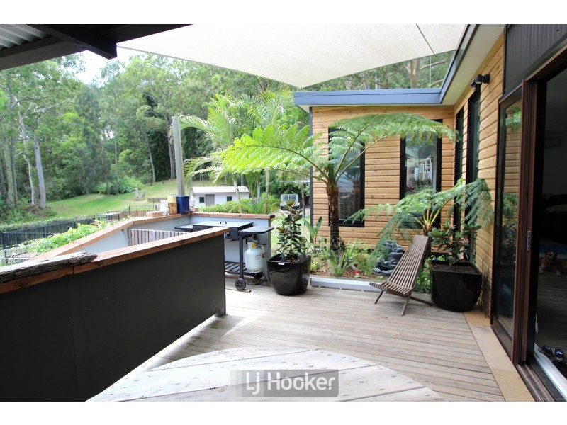 194 Coal Point Road, Coal Point NSW 2283