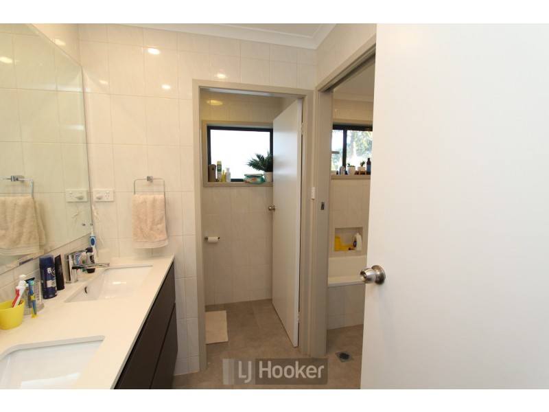 49 Creswell Avenue, Charlestown NSW 2290