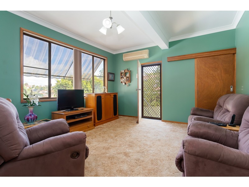 14 Lucas Crescent, Adamstown Heights NSW 2289