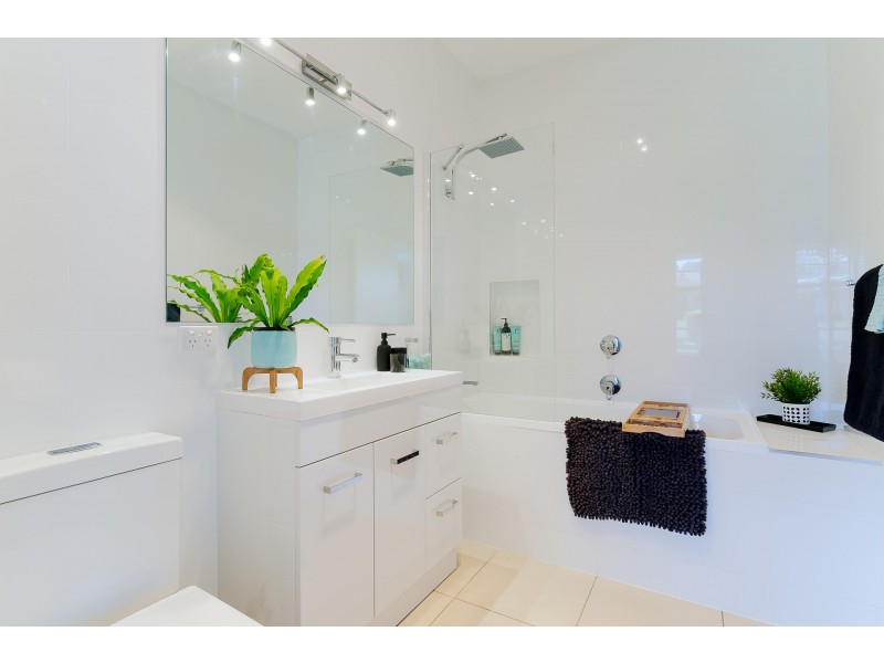 114 Medcalf Street, Warners Bay NSW 2282