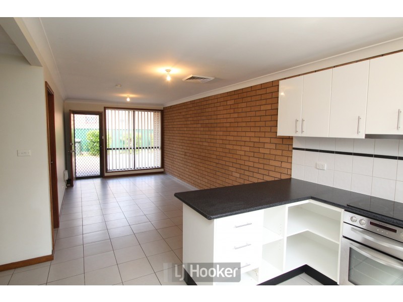 2/31 William Street, East Maitland NSW 2323