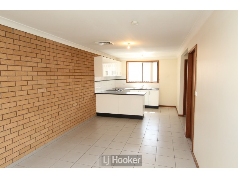 2/31 William Street, East Maitland NSW 2323