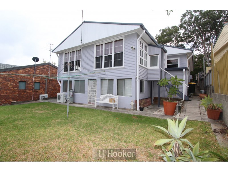 2/110 Sealand Road, Fishing Point NSW 2283