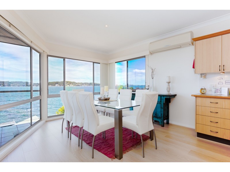 109 Fishing Point Road, Fishing Point NSW 2283