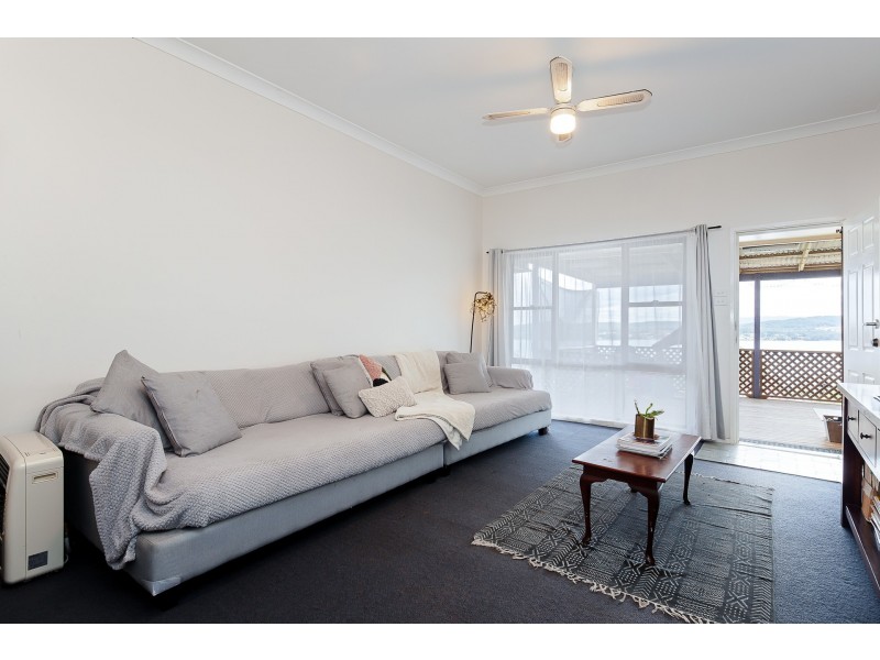 17 Speers Street, Speers Point NSW 2284