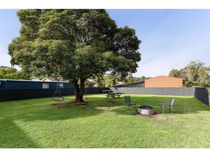 18 Jones Avenue, Warners Bay NSW 2282