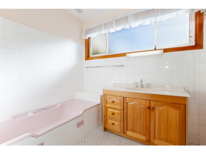 4 Merran Avenue, Charlestown NSW 2290