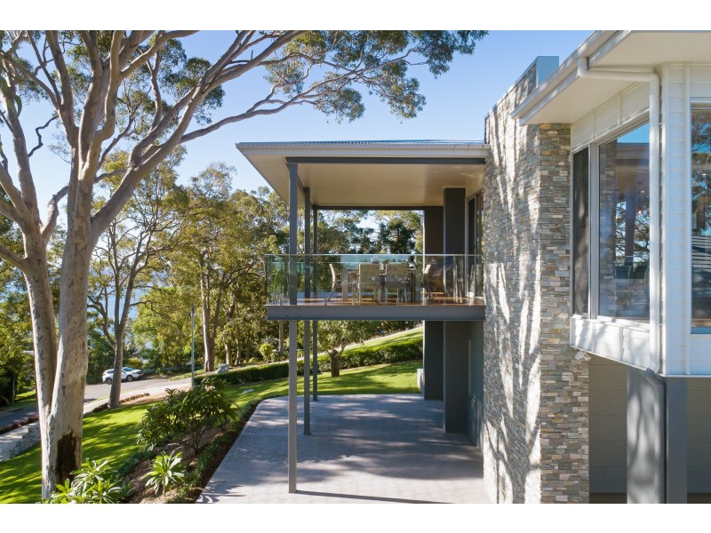 21 Pannamena Crescent, Eleebana NSW 2282