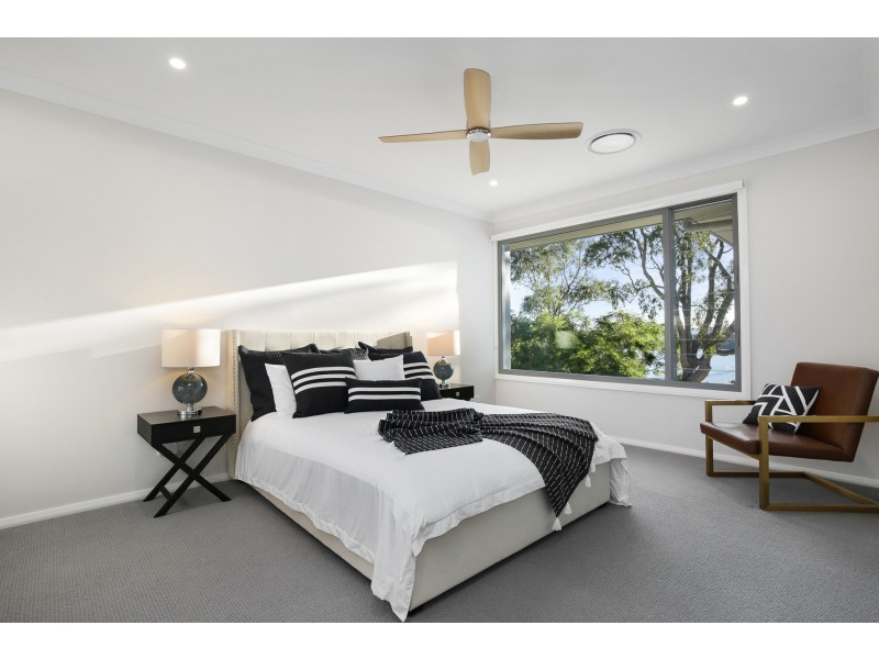 21 Pannamena Crescent, Eleebana NSW 2282