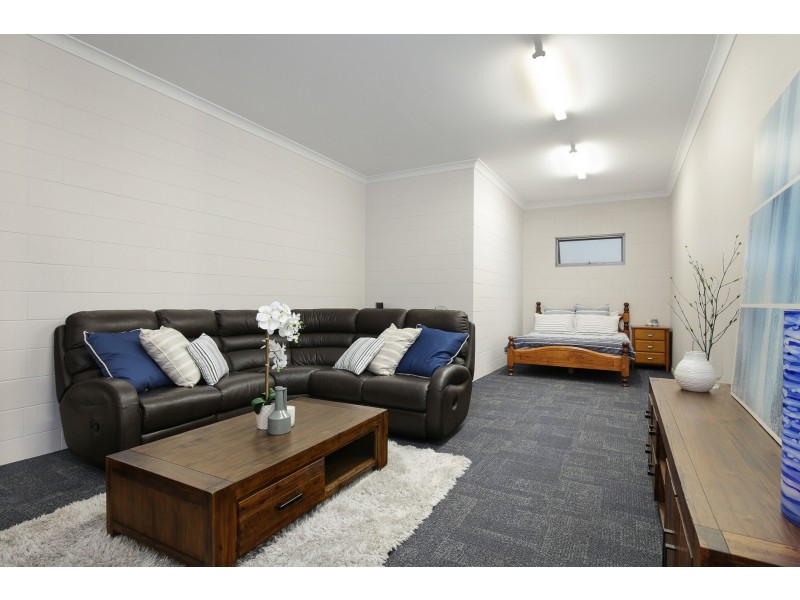 21 Pannamena Crescent, Eleebana NSW 2282
