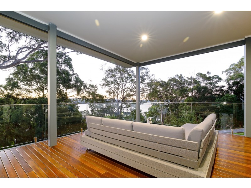 21 Pannamena Crescent, Eleebana NSW 2282