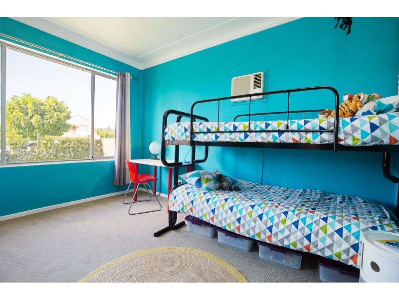 19 Albert Street, Warners Bay NSW 2282